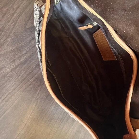 Vintage COACH Bleeker Signature C Khaki Satchel 11772 - Picture 7 of 10